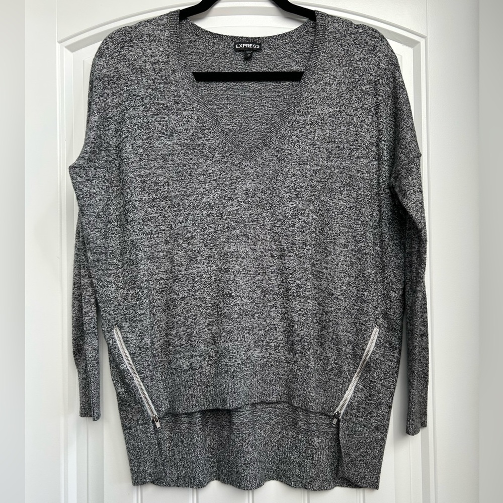 EXPRESS ~ Gray Sweater